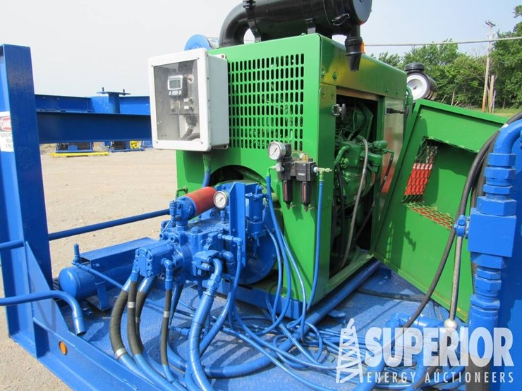 2006-john-deere-b-image-3