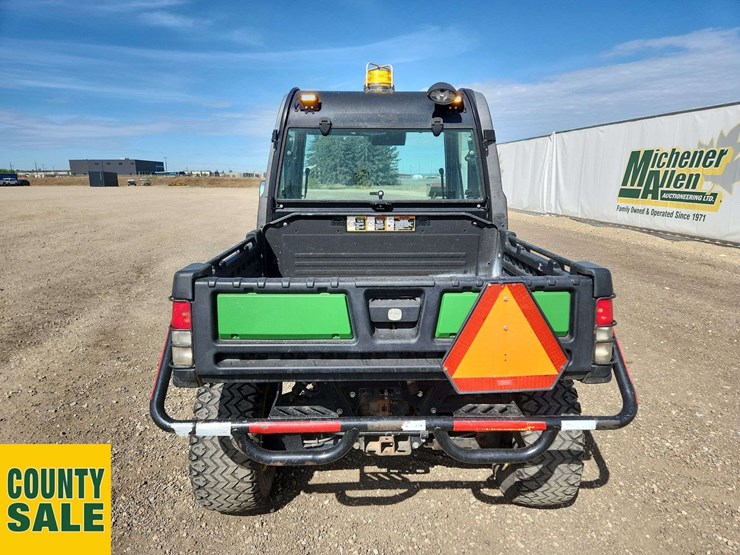 john-deere-gator-image-21