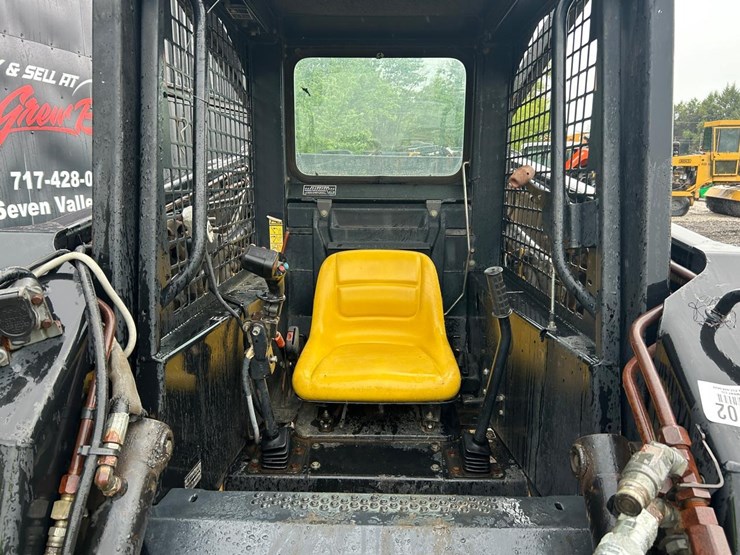 new-holland-lx985-image-12