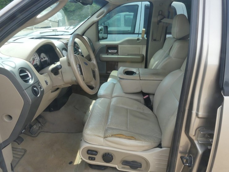 2004-ford-f150-image-8