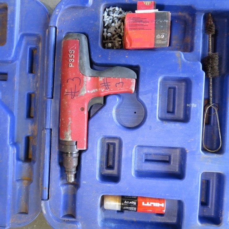 HILTI P35S FASTENING TOOL