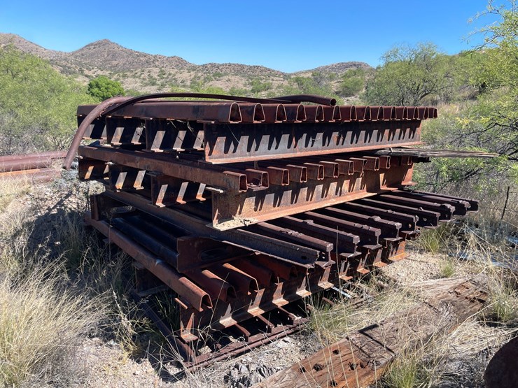 #1024-•-cattle-grates-image-2