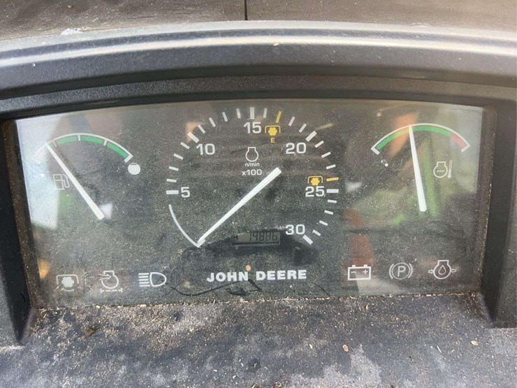john-deere-5210-image-63