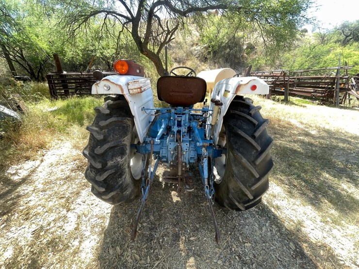 ford-tractor-image-6