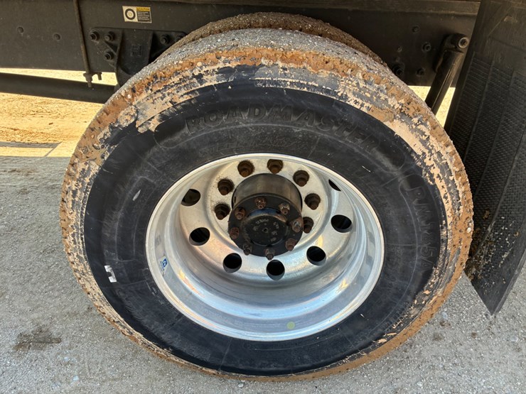 2017-kenworth-t270-image-11