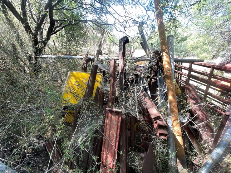 #1052-•-metal-pile-image-7