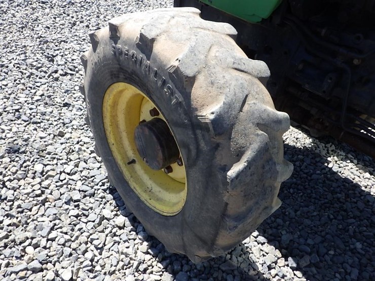 john-deere-5520n-image-22
