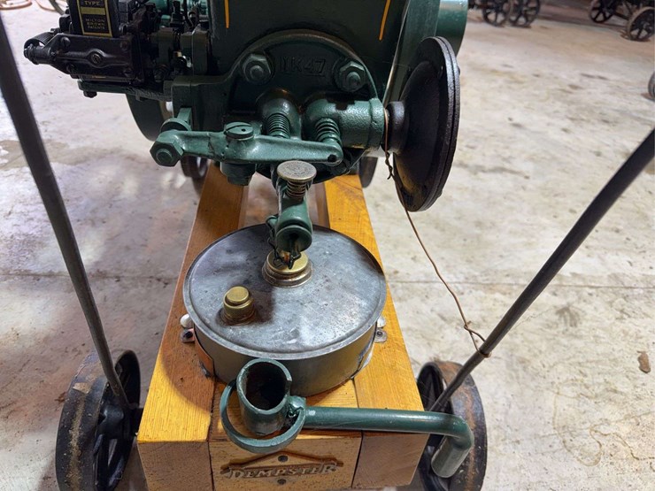 dempster-1-1/2hp-image-8