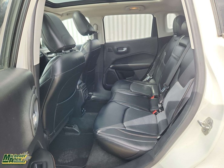 2018-jeep-compass-image-15