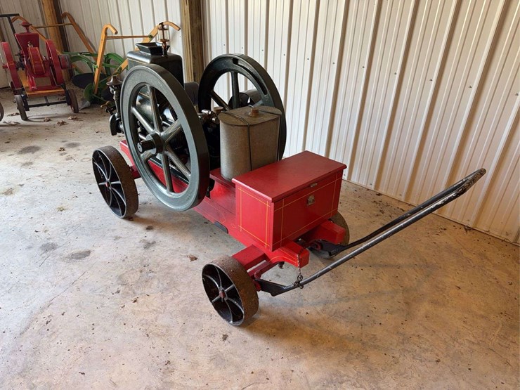 wisconsin-4-hp-side-shaft-engine-image-3