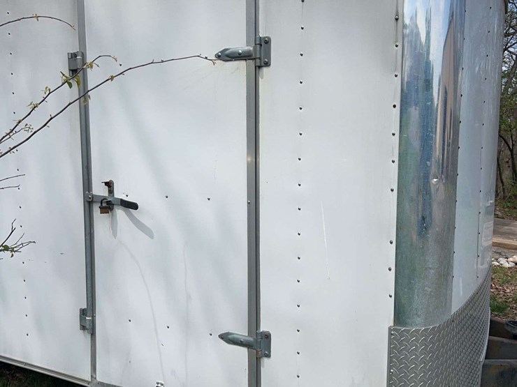 haulmark-20ft-enclosed-trailer-image-21