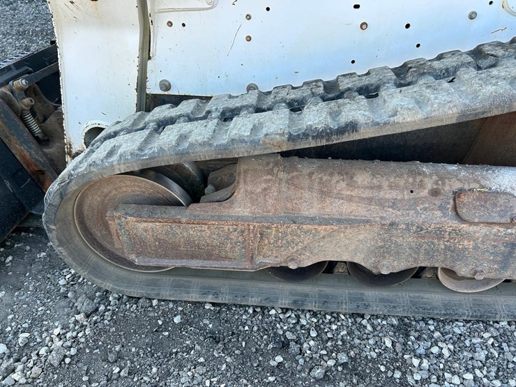2018-bobcat-t650-image-18