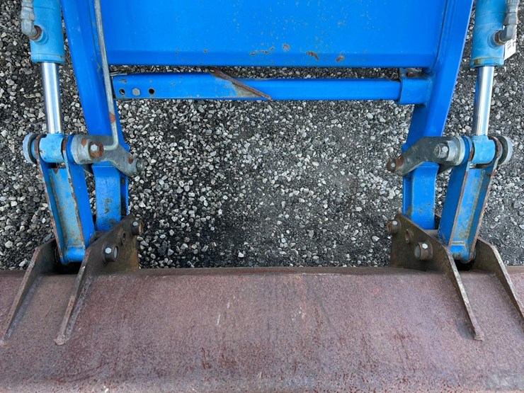 new-holland-tc40da-image-10