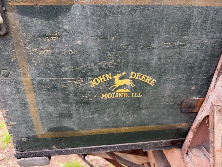 amazing-original-john-deere-wagon-image-18
