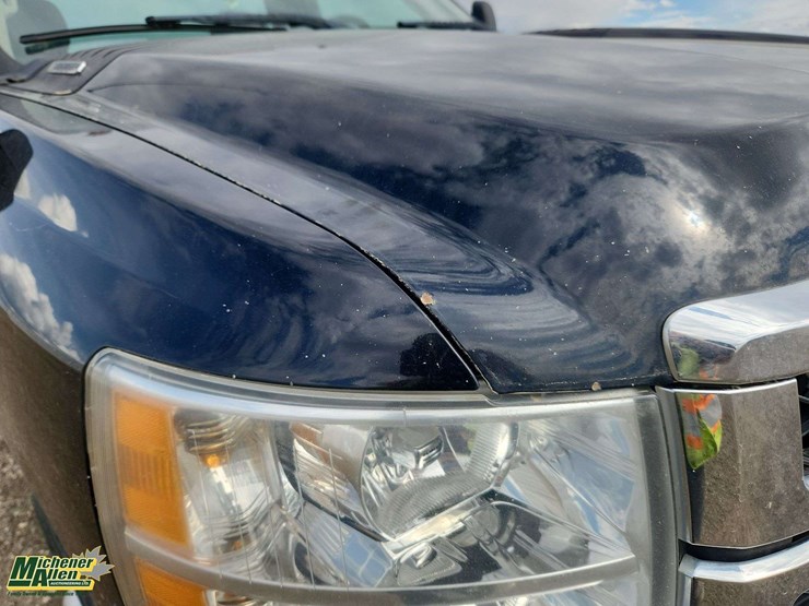 2012-chevrolet-silverado-3500-image-46