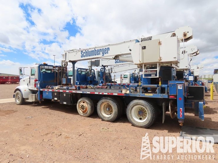 2011-peterbilt-367-image-4