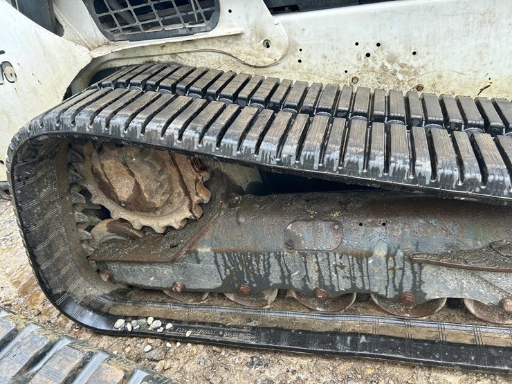 2019-bobcat-t770-image-9