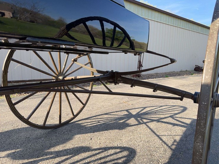 velie-carriage-image-16