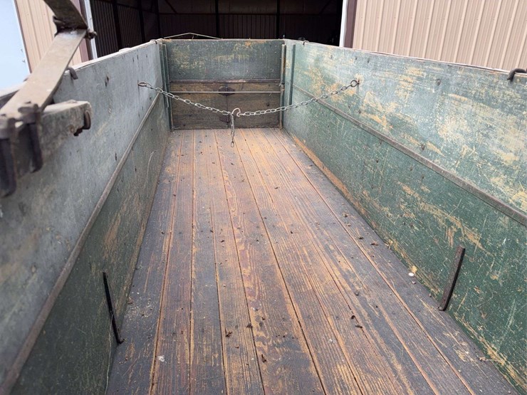 amazing-original-john-deere-wagon-image-25