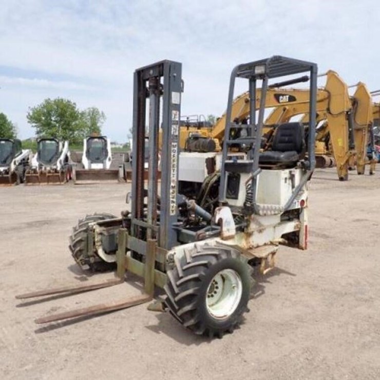 2001 MOFFETT M5000