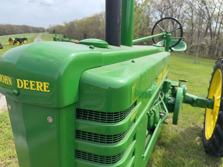 john-deere-b-image-10