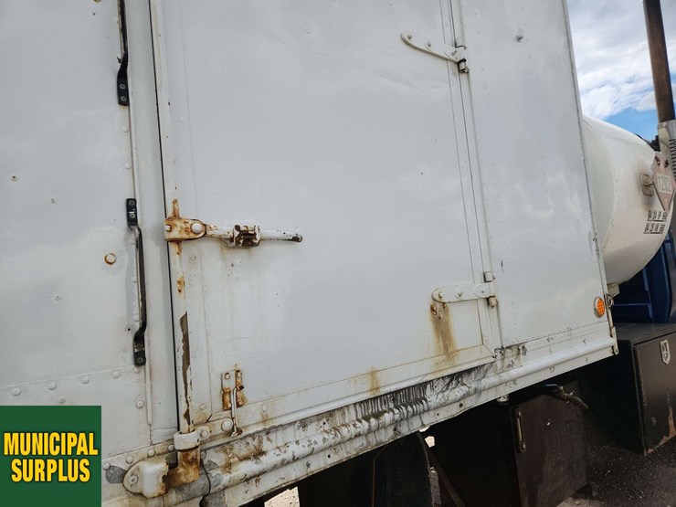 2007-international-durastar-4300-image-48
