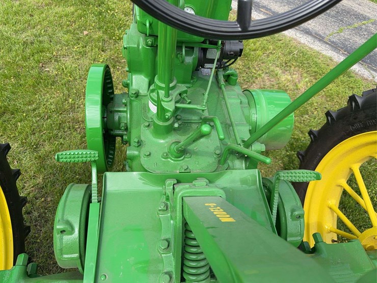john-deere-b-image-44