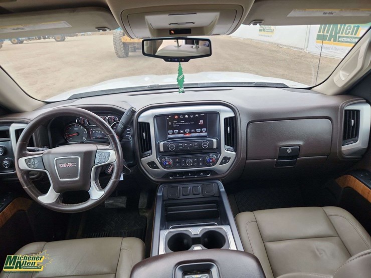 2016-gmc-sierra-1500-image-19