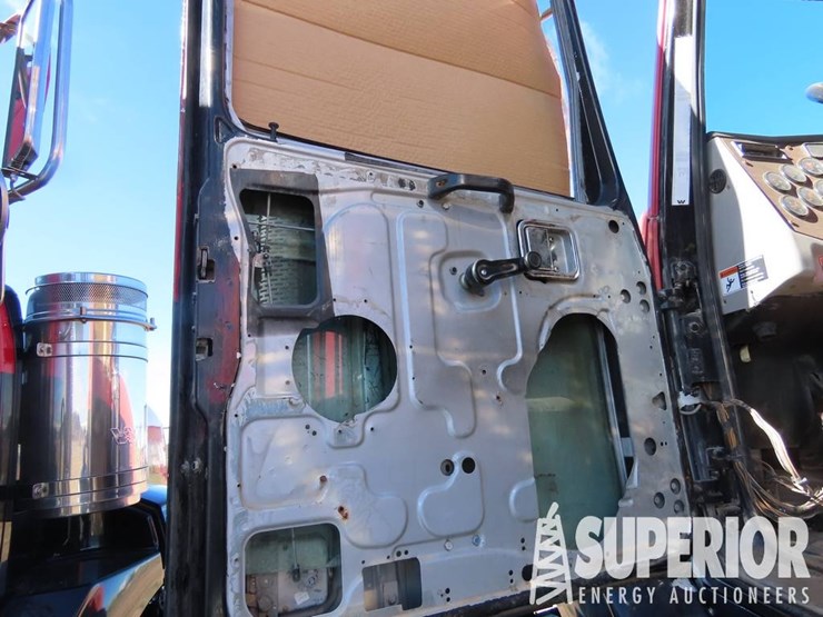 2015-western-star-4900-image-8