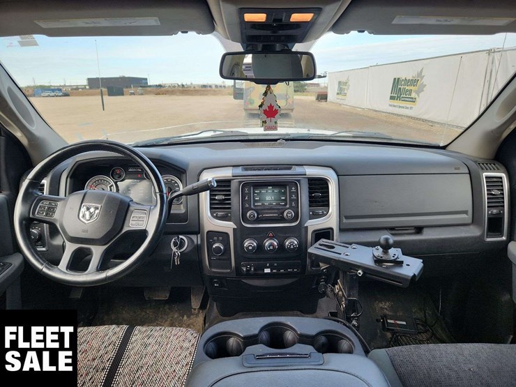 2015-ram-2500-slt-image-8