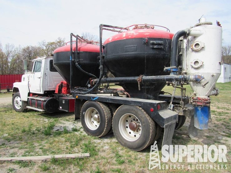 1987-ford-ltl9000-image-9