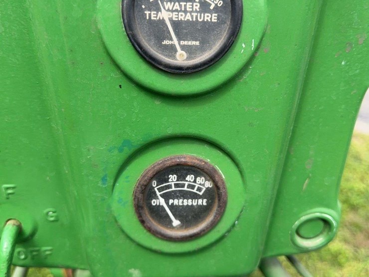 john-deere-h-image-47