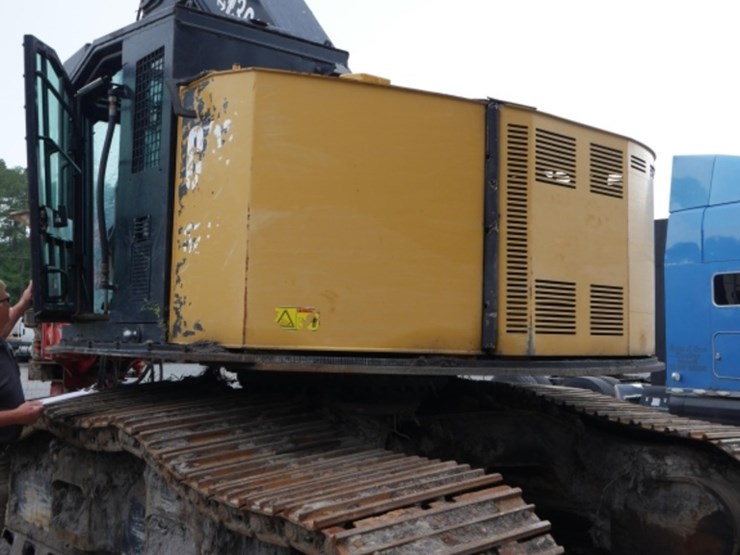 2015-caterpillar-c9-acert-image-5
