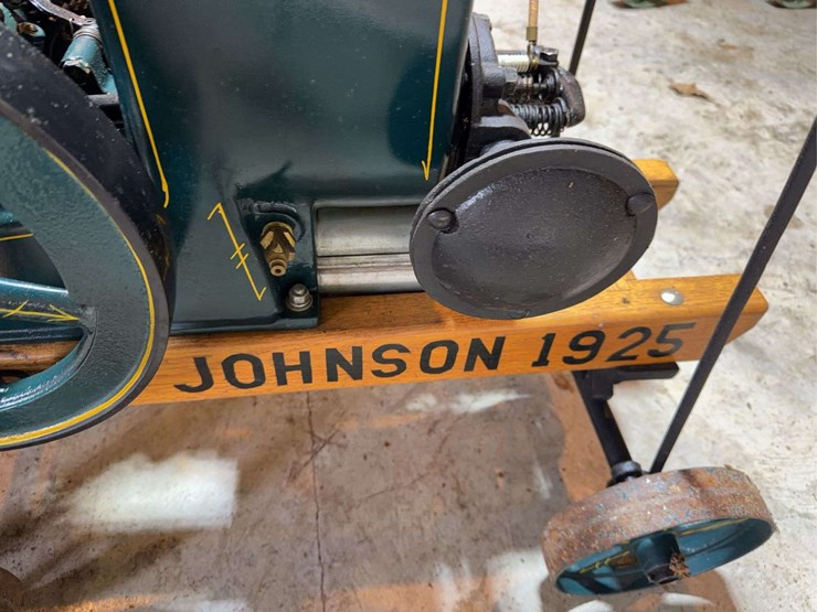 1925-fuller-and-johnson-1-1/2hp-image-20