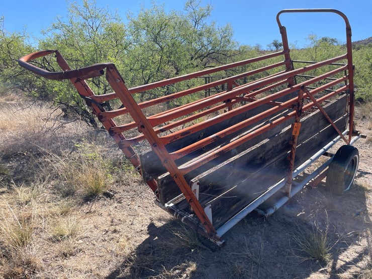 #1021-•-co-op-portable-cattle-loading-chute-image-4