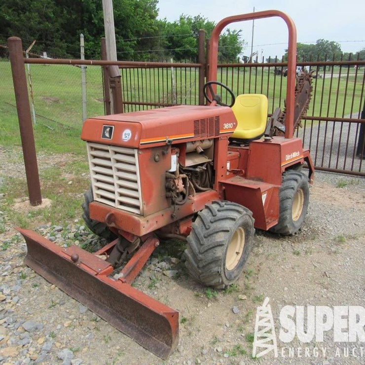 DITCH WITCH 3610