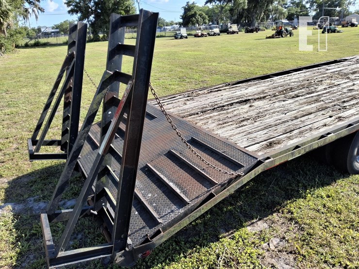 2012-patterson-30-ft-gooseneck-tandem-axle-image-13