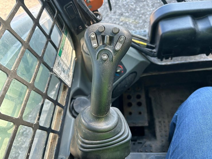 2018-bobcat-t650-image-26