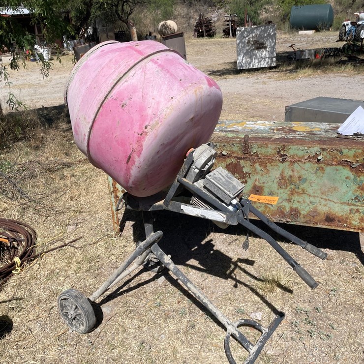 #1083 • Electric Pro Force Concrete Mixer