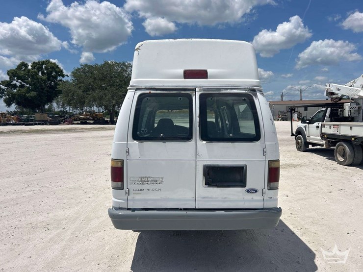 1992-ford-cargo-image-19
