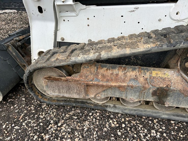 2017-bobcat-t650-image-17