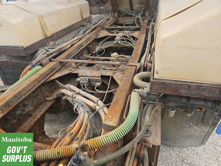 2009-international-workstar-7600-image-46