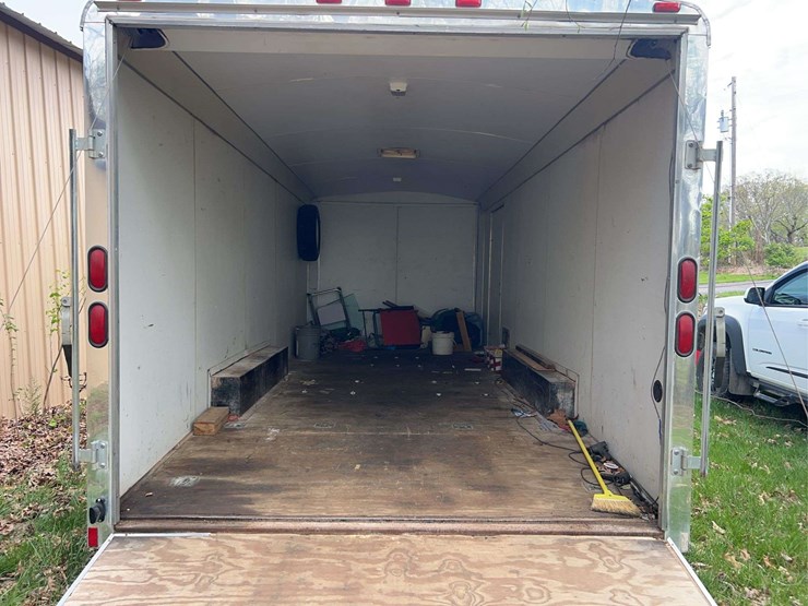 haulmark-20ft-enclosed-trailer-image-27