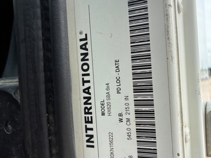 2019-international-hx620-image-16