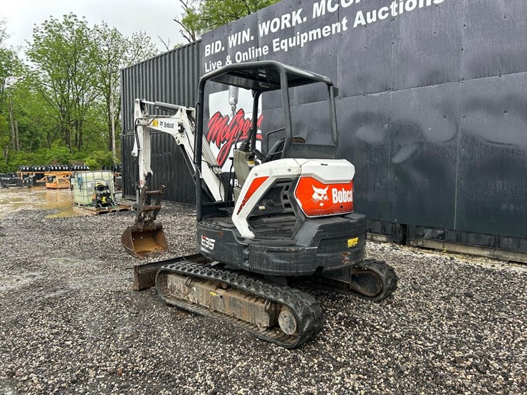 2019-bobcat-e35-image-2