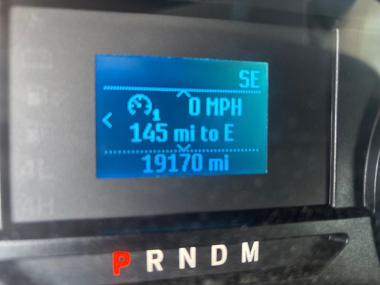2020-ford-f550-image-15
