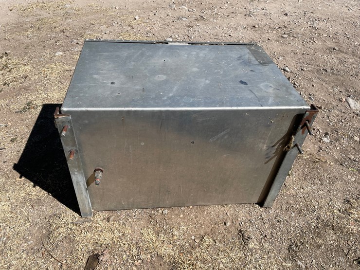 #1091-•-merritt-trailer-tool-box-image-3