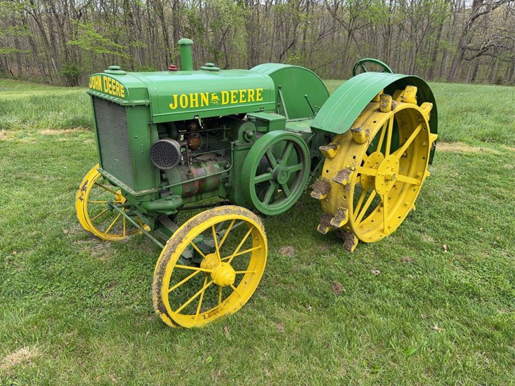 john-deere-d-image-1