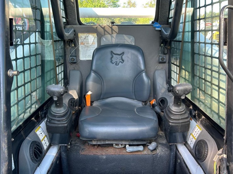 bobcat-t300-image-20