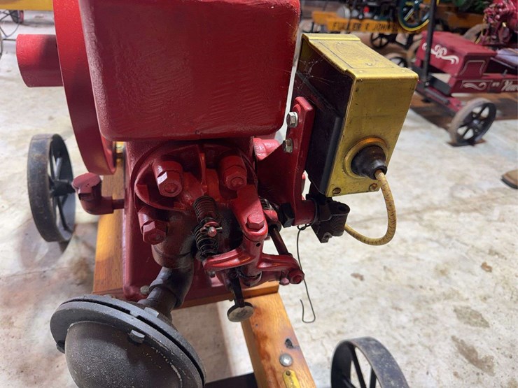1923-economy-1-1/2hp-image-10
